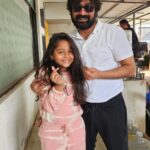 Aravind Akash Instagram - Reunited, and it feels so good 💕 @aravindaakash uncle🥰🥰🥰🥰 . . . . #abiyumnanum #climax #shootingspot #happy meeting #love #bonding @suntv