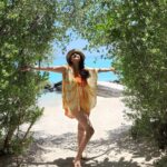 Archana Instagram - In paradise when by the beach #worldoceansday Fushifaru Maldives