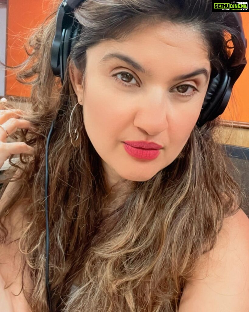 Archana Instagram - Morning from our studios @radiocityindia