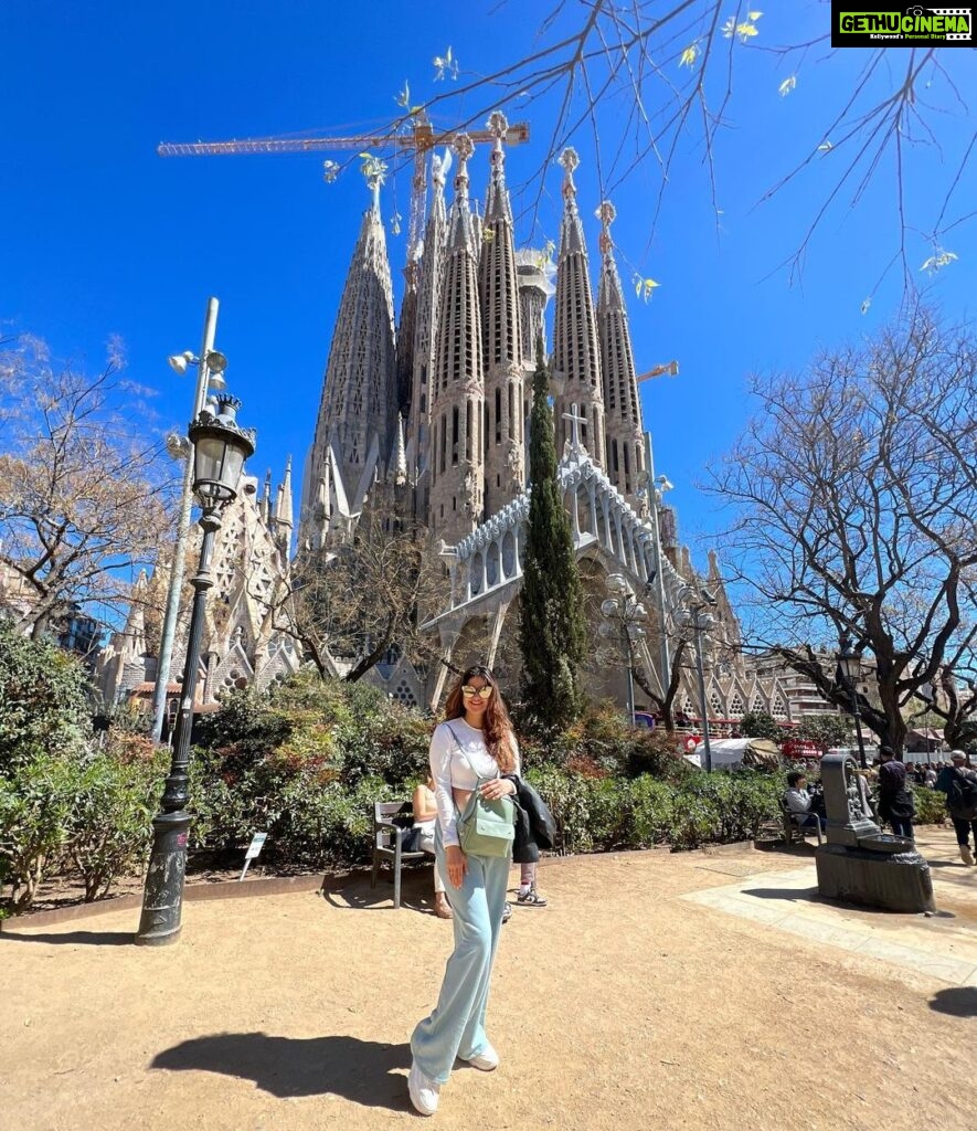 Archana Instagram - Mr #gaudi how even did you conceptualise all this????? . . . #gaudi #barcelona #spain #sagradafamilia #modernism #wip #cathedral #oneofitskind #basilica Sagrada Família