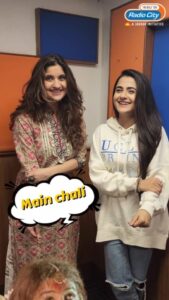 Archana Instagram - What do ya’ll think about this jugalbandi? 🤩 Comment below 👇🏻 #radiocity #aarchukesaath #singingmodeon @radiocityindia @archanaapania