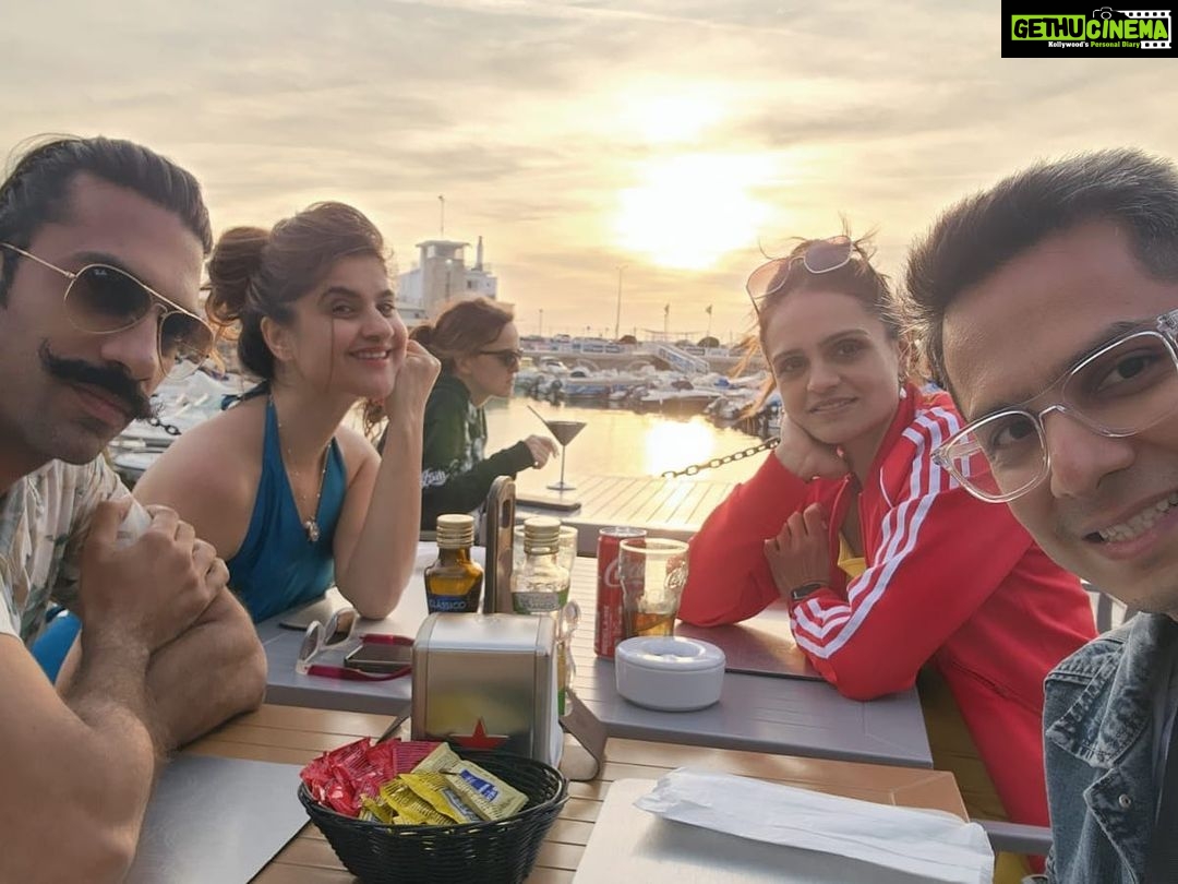 Archana Instagram - Thank you @akshaysharma1 @inish_01 & @karishmavelaninagpal β¦ for making some unbelievable life long memories π§π½ββοΈπ«Άπβ€οΈ in the amazzzzzing #spain Spain