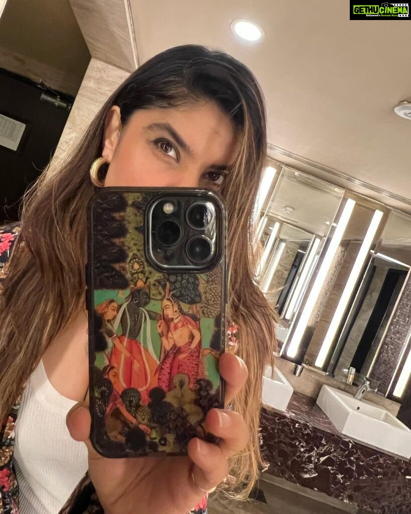 Archana Instagram - #mirrorselfie PVR Juhu