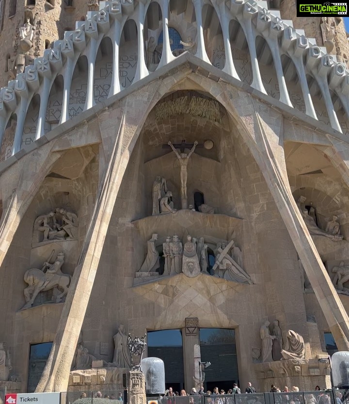 Archana Instagram - Mr #gaudi how even did you conceptualise all this????? . . . #gaudi #barcelona #spain #sagradafamilia #modernism #wip #cathedral #oneofitskind #basilica Sagrada Família