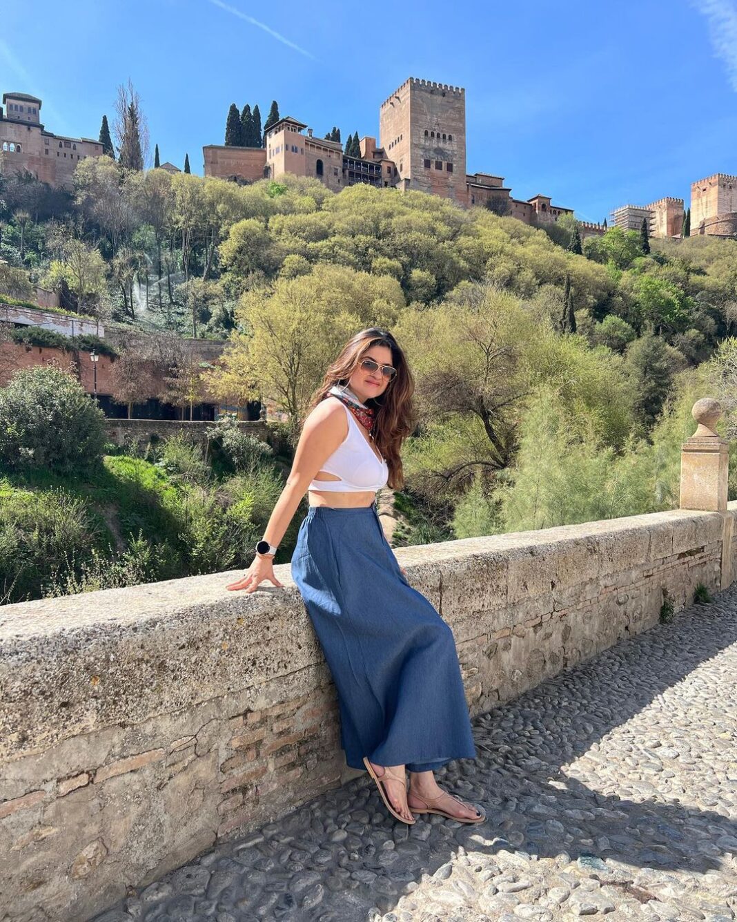 Archana Instagram - A quaint town in #spain called #granada that means #pomegranate ❤️😍🤩🫶🪬💫 #alhambragranada Granada, Spain