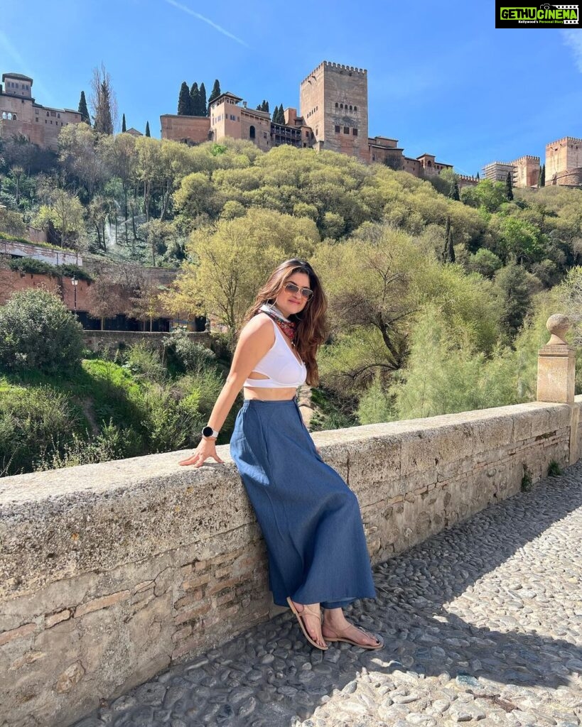 Archana Instagram - A quaint town in #spain called #granada that means #pomegranate ❤️😍🤩🫶🪬💫 #alhambragranada Granada, Spain