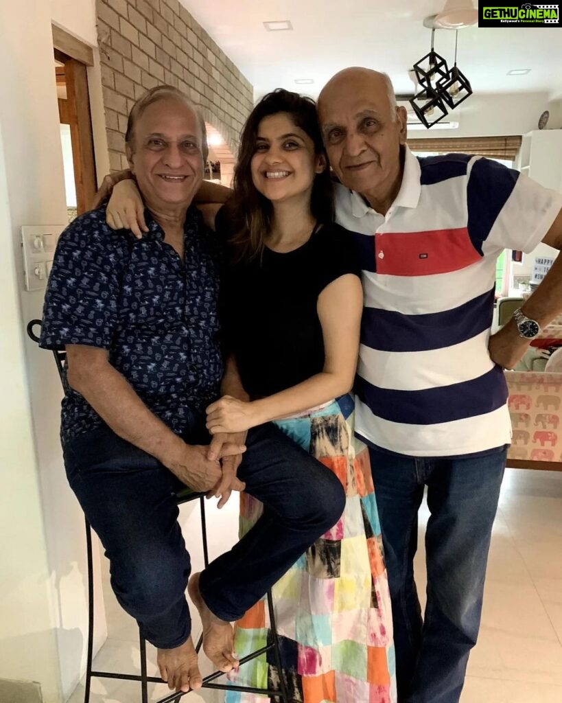 Archana Instagram - The always #smiling #warm #mastikhor #natkhat #papa such a beauty God gifted me :) . . . #fathersday #father #pappa #dad #daddy #cooldude #cutie #lovehim #socool #loveyou #thankyou #blessed