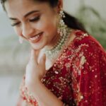 Arthana Binu Instagram - Red❤️❤️❤️ Exquisite embroidered red lehenga in soft net paired with a heavy hand embroidered blouse using cut beads,zardosi,sequins,swarovski crystals,resham threads.4 side scalloped duppatta enhanced the beauty of this lehenga Inframe: @arthana_binu Photo: @abhiram_eyebrowman @eyebrowweddings Video: @unni_salim Mua: @_mini_saju_ Ornaments: @aswa_plaza_ Location: @surendratrident #weddingphotography #weddingvibes #weddinginspiration #wedding #weddingdecorinspiration #weddingdress #weddingphotographer #photography #wedding #love #bridalstore #bridalmakeup #destinationwedding #engagementmakeup #prewedding #instawedding #brideandgroom #boutique #thanuz #thanuzbride #thanuzbridal #thanuzbridalboutique #thanuzkollam RP Mall, Kollam