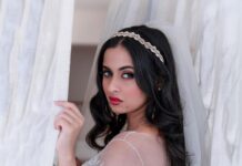 Arthana Binu Instagram - 🪄👼✨💫 Muse : @arthana_binu MUA : @charmah_makeupstudio Clicked by : @sree_vishnu_photography Costume : @ajs_attires #ajsattires #bridalblouse #bridalhouse #photoshoot #redlove #redbride #embroidered #customizedwithlove #whitegowns #gowns #keralabride #bride #ootd #ootdfashion #trippytrìvandum #instawomen #instaclient #photoshoot #onamcollection #ethnicdailywear #indianwear #elegance #beads #onlineshopping #instashopping #kochidiaries #trivandrumdiaries #trivandrum #kochi #onlineshopping #boutiqueshopping #boutiquefashionstyles