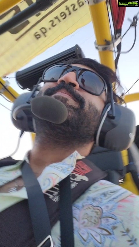 Arun Vijay Instagram - Flying high..!!❤️ #paramotortrike #throwback #adventure #makelifebeautiful #LuvAV #AV #explore 🤗😘