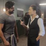 Arun Vijay Instagram - From the sets of #AchchamEnbadhuIllayae with @iamamyjackson and director #Vijay...