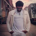 Arun Vijay Instagram - Always remember your present situation is not your final destination... Never give up!!💪🏽❤️ Have a great day.. #LuvAV #WarHorse