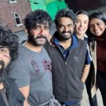 Arun Vijay Instagram - It's a wrap!!📽🎬 #AchchamEnbadhuIllayae Was a wonderful journey working with #DirectorVijay and his talented team. Thanks to @iamamyjackson,#nimishasajayan, @iambharathbopanna7, @silva_stunt and all the others who worked hard to bring the director's huge vision to a grand reality! Can't wait for you'll to watch on big screen!!🤞🏽✌🏽❤️