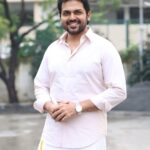 Arunraja Kamaraj Instagram - Wishing You a many Many more Happy , healthy and Successful years to come sir … Keep us entertained and Inspired as always. Wishing You a very Happy Birthday 🎂🎂🎂❤️❤️❤️❤️🫂🫂🫂🫂 😍❤️ lots of love ,Hugs and as always Huge Respect to u sir💐💐💐💐 @karthi_offl #HBDKarthi