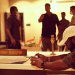 Arunraja Kamaraj Instagram - களம் நமதே பாடல் படப்பிடிப்பு தளத்தில் , மனதிற்கு மிகவும் நெருக்கமானவர்களுடன் இணைந்து மனதிற்கு மிகவும் நெருக்கமான ஒரு பாடலும் அதற்கான ஆக்கமும்… வாய்ப்பளித்ததோடு மட்டுமல்லாமல் விழா மேடையில் ஏற்றி கௌரவப்படுத்தி மகிழ்ந்த @udhay_stalin சார் நன்றிகள் கோடி சார் ❤️❤️❤️❤️ மாண்புமிகு முதல்வரை இயக்கிய அனுபவம் என்றும் ஓர் மறக்க முடியாத நினைவாய் மேலோங்கும் .. இப்பாடலின் தரத்திற்காக இரவு பகலாக என்னோடு பயணித்த, முன்நின்று நிகழ்த்திக்காட்டிய சக அணியினருக்கும் நெஞ்சார்ந்த நன்றிகள் @dineshkrishnandp ப்ரோ ❤️❤️❤️❤️ நடன இயக்குநர் @leelavathi_kumar மாஸ்டர் 🫡🫡🫡 மற்றும் அனைத்து தொழில்நுட்ப கலைஞர்களுக்கும் நன்றி ❤️🙏🙏🙏