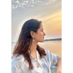 Arushi Sharma Instagram - Summer state of mind with @whakato_ 🌻Easy-breeeeezy is the only way to go forward this summer