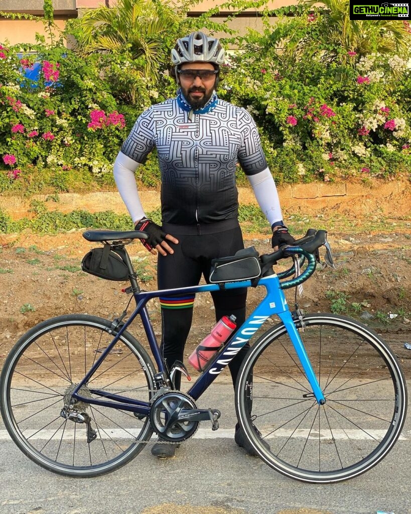 Arya Instagram - Most comfortable cycling jersey @heinisports 😍😍😍🤗🤗🤗 thank you so much 🤗🤗 Your fabric, design and comforts are getting better each time 😍😍🤗🤗🤗