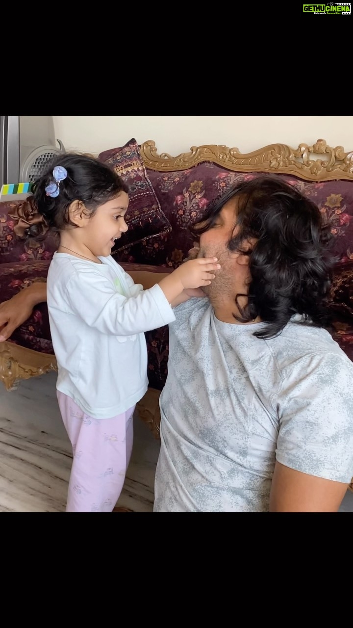 Arya Instagram - My Hair stylist for the audio launch of #katharbaashaendramuthuramalingam today my Baby @arianajofficial 😘😘😍😍😍 It doesn't get better than this !!🧿 @sayyeshaa @shhaheen