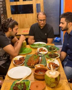Arya Instagram - Wishing @fajz_biriyani_biz a happy First Anniversary 😍😍 Thanks for giving us quality and tasty food in these difficult times.. Keep growing brother .. Wishing u many more successful ventures 😍 @essamoosa1  the pillar behind everyone 🤗🤗😍