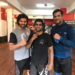 Arya Instagram - #boxing @chennaimmatrainingacademy #fitness @ironman.manjunath @jeevassankar