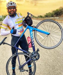 Arya Instagram - Riding into the sunrise ☀️ 🚴‍♀️🚴‍♀️🚴‍♀️🚴‍♀️ #MMDDDDLCTworkout #lCycling and  #Running 🏃‍♂️ 🏃‍♂️