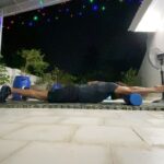 Arya Instagram - Strengthening the core for further lockdown 💪💪💪#staysafe