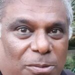 Ashish Vidyarthi Instagram - Central Park, New York in 2018 - A Conversation With My Childhood Friend Watch full video on YouTube-Ashish Vidyarthi Official Today, I am going to share a short and very interesting conversation that I shot in the year 2018 with my childhood friend from Bharatiya Vidya Bhavan, New Delhi - Murali Balaraman while walking in the musical ambiance of ‘Central Park’ in New York. Murali has been in the profession of investments for many years now and the same demands him to make many critical decisions. So, he is the right person to deep dive into the topic of ‘decision making’. During our discussion, Murali and I delved into the intricacies of decision-making, highlighting the significance of anticipating and preparing for unfavorable outcomes. As Murali aptly stated, one must take mature responsibility for their decisions and be receptive to course correction while remaining composed in the face of uncertainty. I invite you, my dear friends, to watch this amazing conversation and understand the importance of decision-making wherein you are fully conscious and mature to take responsibility for the outcome of your decisions. Let’s keep re-emphasizing the importance of being in action wherever we are and being open to course correction while allowing ourselves the freedom to make mistakes! Alshukran Murali for this insightful nugget. Alshukran Bandhu, Alshukran Zindagi. #throwback #throwbackthursday #tbt❤️ #tbt #decisions #investment #future #ashishvidyarthi #motivation #newyork #usa #centralpark New York, Central Park