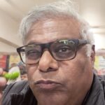Ashish Vidyarthi Instagram - Ye Teekha Nahi…Swaadisht Hai 🔥😍🤤 Had Amazing Jalebi Fafda aur Mirchi with my friend @shishirhattangadi at OSHWAL in Ahmedabad Address: 14, Aggarwal Center, Ashram Rd, opposite Kalupur bank, Usmanpura, Ahmedabad, Gujarat 380014 #ahmedabad #reeitfeelit #reelkarofeelkaro #reelsinstagram #fafda #jalebi #jalebifafda #sweet #spicy #ahmedabad #gujarat #friends #travel #tasty #foodblogger #food #breakfast #vegetarian Ahmedabad, India