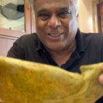Ashish Vidyarthi Instagram - Crisp Moong ka Chilla aur Bhujia..Waaah🤤 Yeh Ghar Ka Khaana Ammaaaazing Hai 🥹 #breakfast #moongchilla #sunday #weekend #tasty #mumbai #reelitfeelit #reelkarofeelkaro Mumbai, Maharashtra