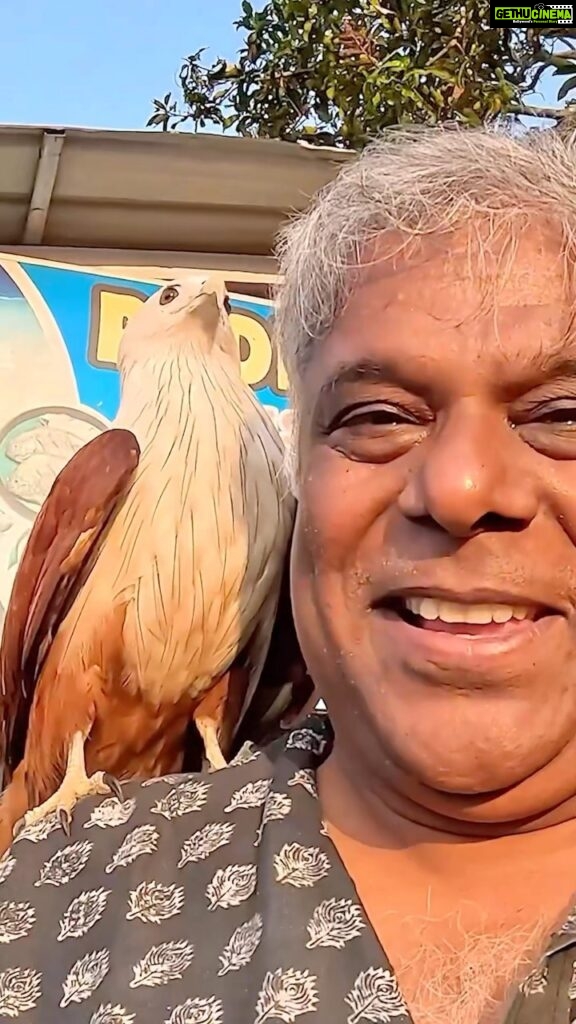 Ashish Vidyarthi Instagram - This Is Why I Love To Travel... Coming Back To Kerala 🛖🌴🛶 | Ep.1 #keraladiaries Watch full episode on YouTube-Ashish Vidyarthi Actor Vlogs Swagat hai aapka... We are going back to where we started our vlogging journey - To God’s Own Country, beautiful Kerala. To meet some old friends, to relive some cherished memories and to create many more. When it comes to travel, I love to indulge in 2 of my favourite hobbies: eating great food and talking about great food. And so... Journeying with us on this amazing Kerala Travel Series is our Travel Partner -Tasty Nibbles. Come join us as we travel through the scenic city of Kochi and unwind on the relaxing backwaters of Alleppey. In this vlog, you’ll meet Anand, Sameera and Amit, my lovely family from Kochi and my childhood friend from Bharatiya Vidya Bhavan - B. Murali. You’ll also find out: Everything that goes on your plate, How it’s actually made, as Swapnil & I take you backstage of What’s Cooking With Ashish? By the end of this Travel Series, you’ll find out why I said, “Think Travel...” Wait!!! Rest of the By Line we shall discover together. Are you ready to explore with me? #kerala #food #travel #reelitfeelit #reelkarofeelkaro #godsowncountry #ashishvidyarthi #explore #instatravel #instafood #keralatourism #keraladiaries #kochi #tasty #vlog #foodie #actorslife Kochi,Kerala