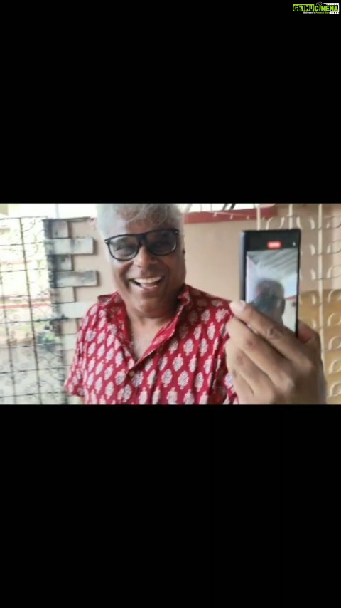 Ashish Vidyarthi Instagram - Sudden meet-up✌️and blissful rain with @ashishvidyarthi1 da❤️ . . . #reels #reelsindia #reelsvideo #reelsinstagram #rain #summerrain #firstrain #raining #trending #kolkata #sudipmukherjee #mukherjeesparadise #actorslife #tollywood #kolkatagram #rainyday #meetup #bristi #asethetic