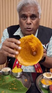 Ashish Vidyarthi Instagram - Crispy Malgapodi Conical Dosa With 9 Type Of Chutneys😱😳 Comment mein jarur batana how many chutneys have you guys had so far? Location-Dosa Cafe, Kolkata #dosa #chutneys #southindian #reelitfeelit #reelkarofeelkaro #reelsinstagram #foodie #podi #crispy #tasty #ashishvidyarthi #chef #dosarecipes #actorslife #instafood