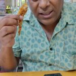 Ashish Vidyarthi Instagram - Most Amazing Non-Vegetarian Food: Bombil Fry, Mutton Thali, Solkadi Ft Actor Saandip Kulkarni Watch full video on YouTube-Ashish Vidyarthi Actor Vlogs Old Memories, Great Food and Lots of Gappa...Today’s vlog is here to serve you zanzanit tadka of laughter, meetups, and crazy ideas. Bahut saal Aai ke hath ka khaana khaaya aur aaj is mulaqat ka mauka lete hue Aai ko khila rahe hai tasty Maharashtrian nashta. In the last vlog, I promised you we were going to meet a very special person, an incredible actor and a dear friend, Saandip Kulkarni. I have known this amazing and kind human being for many years now and this friendship only grows stronger. Today I will take you to his lovely home where you’ll get to meet Kanchan and Aai. After that, we shall head to another of my favourite places that I have been visiting since 1992 when I first came to Mumbai - Highway Gomantak. Trust me you cannot miss this place! The feast has been laid out, amidst the traditional ambience let’s enjoy some smoking hot Bombay duck fry, kekada bhaji, chilled solkadi, and many more Maharashtrian delicacies. Join us on this gastronomical madness as we relish some incredible vegetarian and non-vegetarian feasts, meet some amazing people and relive memories of 1992, Mumbai. If you love this vlog, don’t forget to give us a like... Share this with your amazing friends with whom you wish to share a bond forever. And if you haven’t already, don’t forget to Subscribe... It’ll mean the world to me. Alshukran Bandhu, Alshukran Zindagi. ❤️🙏🏻 #bombil #bombilfry #foodreels #reelitfeelit #reelkarofeelkaro #saandipkulkarni #ashishvidyarthi #muttonthali #streetfood #mumbai #mutton #actorslife #instafood #marathi #maharashtrian #tasty #food #koknifood Mumbai, Maharashtra