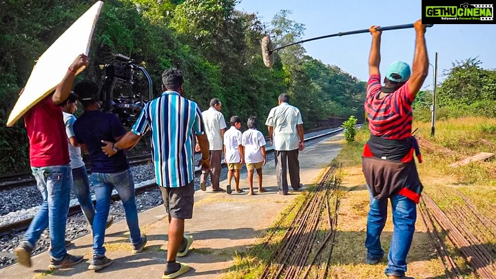 Ashish Vidyarthi Instagram - 🎥 Lights, camera, behind the scenes action! 🌟 Discover the secrets, laughs, and unexpected moments that went into creating Half Pants Full Pants in my latest vlog only on YouTube: Ashish Vidyarthi Actor Vlogs 🎬 #BehindTheScenes #HalfPantsFullPants #ExclusiveVlog Sakleshpur