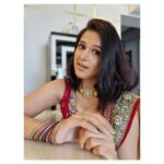 Astha Agarwal Instagram - I like things to be modern and still have a bit of tradition ! . . . . . . . . . #love #ethinic #classical #tradional #look #stick #to #ur #roots #real #beauty #comes #from #within #actor #still #photgraphy #asthaagarwal
