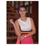 Astha Agarwal Instagram – #pic #credit @_its_sanju03
#Dressing #up #happy #mood
#lookoftheday  #mera#wala#pink
#dressoftheday #hoops #highbun #highgloss #makep #biglashes #confident #booster #instafashion
#serial #launch #event  #great#vibes #instagood Film City