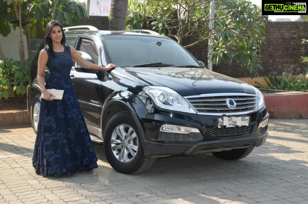 Astha Agarwal Instagram - #sometimes.. #the #best #therapy is a #long #drive and #good #music