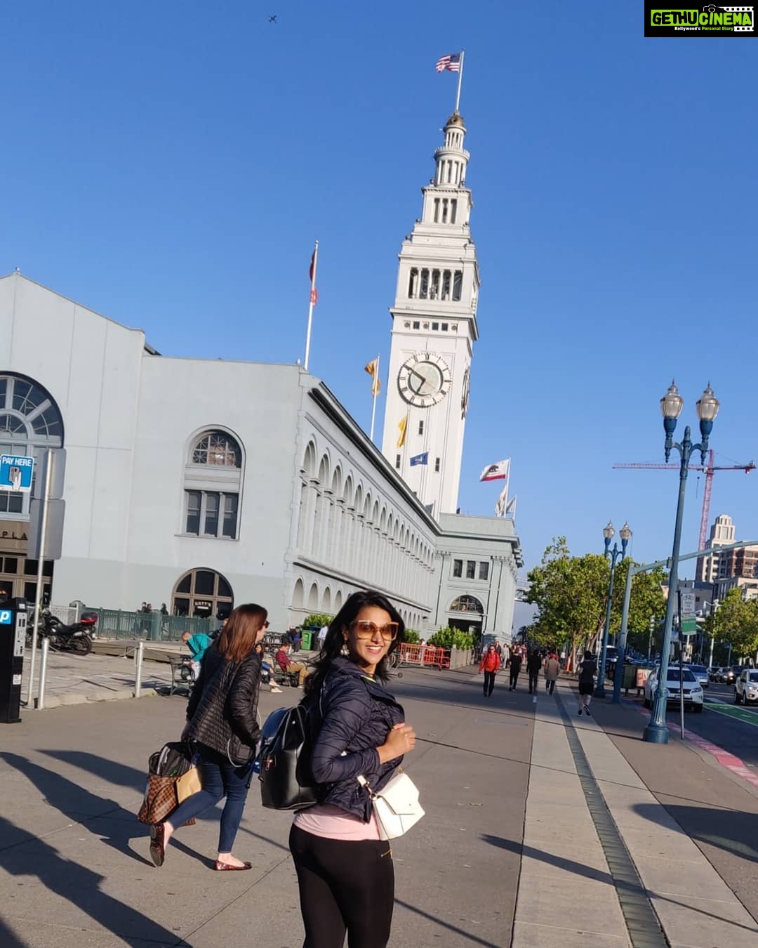 Astha Agarwal Instagram - Walked☺️ all the way to #ferry building #fishermanswharf .. for #blue #bottle #coffee & It's #totally #worth it! #instagood #ilovecoffee ☕😍 #travel #diaries #2019 #usa #sanfrancisco Blue Bottle