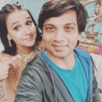 Astha Agarwal Instagram – Ek.nayi shuruvat #starplus #direction #choreography❤️ #ghkkpm❤❤ #danceseq #directorofchoreography @asthaagarwal2018 @ranjitguptaa @cockcrowandshaika_ent @shiv
