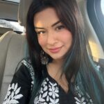 Avneet Kaur Instagram - Aisi hi hun mei….🤍