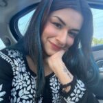 Avneet Kaur Instagram - Aisi hi hun mei….🤍