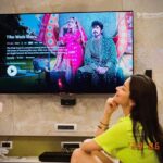 Avneet Kaur Instagram - Living this surreal moment of watching myself on an OTT platform as prestigious as @primevideo This weekend I’m watching a movie featuring Avneet Kaur and Nawazuddin Siddiqui🙈❤️ What are your plans??? #TikuWedsSheru out now on prime video!
