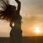 Avneet Kaur Instagram - 🌅🥰💛 Bhopal, Madhya Pradesh