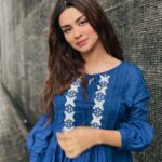 Avneet Kaur Instagram – Tauba tumhare yeh ishaare 💙✨