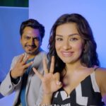 Avneet Kaur Instagram - mark your calendars already as Tiku & Sheru will see you in just 3 days 👯‍♀️ #TikuWedsSheruOnPrime, June 23 @primevideoin @saikabir9999 @manikarnikafilms @kanganaranaut
