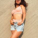 Avneet Kaur Instagram - 🌸🦋☀️🍂✨