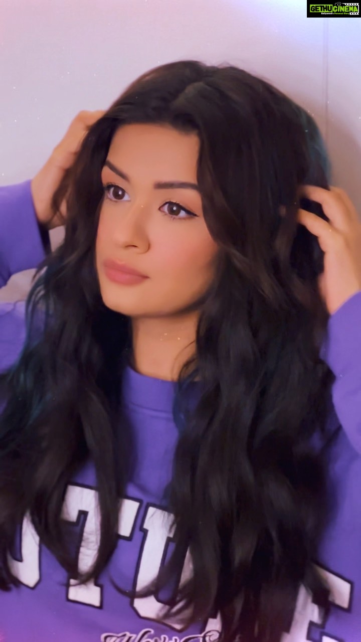 Avneet Kaur Instagram - Shoot day 🎥💜✨ Mumbai, Maharashtra