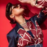 Avneet Kaur Instagram - I GOT A 90'S R&B TYPE HEART.♥️🎷