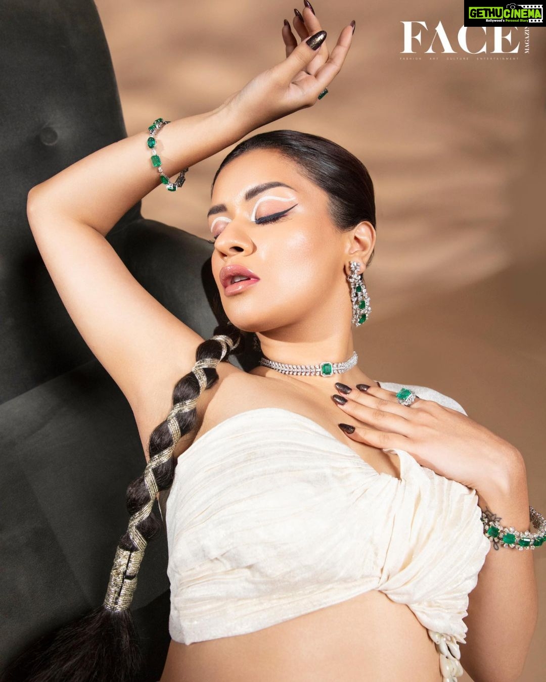 Avneet Kaur Instagram - Our Face of the month for April issue is the digital sensation @avneetkaur_13 who at a very young age, is an inspiration to many. HIT THE LINK IN BIO TO READ AN EXCLUSIVE INTERVIEW. Produced By: @facemag.in Publisher: @harshithundet Creative Director: @farrahkader Photographed by: @tanvivoraphotography Stylist: @sameerkatariya92 Makeup & Hair Artist: @kanika_arrora Asst. MUAH: @mua_mitanshidabi Interview by: @tanishka.juneja Artist Management: @stellaartalent Artist Coordination- @celebbuzzindia On Avneet- Jewellery: @jawahriiofficial Outfit: @ahiclothing #FaceMagazine #AvneetKaur #Faceofthemonth #Exclusive #Interview #Photoshoot #YoungArtist #AprilIssue #Explore