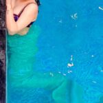 Avneet Kaur Instagram - Always a water baby 🧜‍♀️🌊🪸💙🐬 #reelsinstagram #reelitfeelit